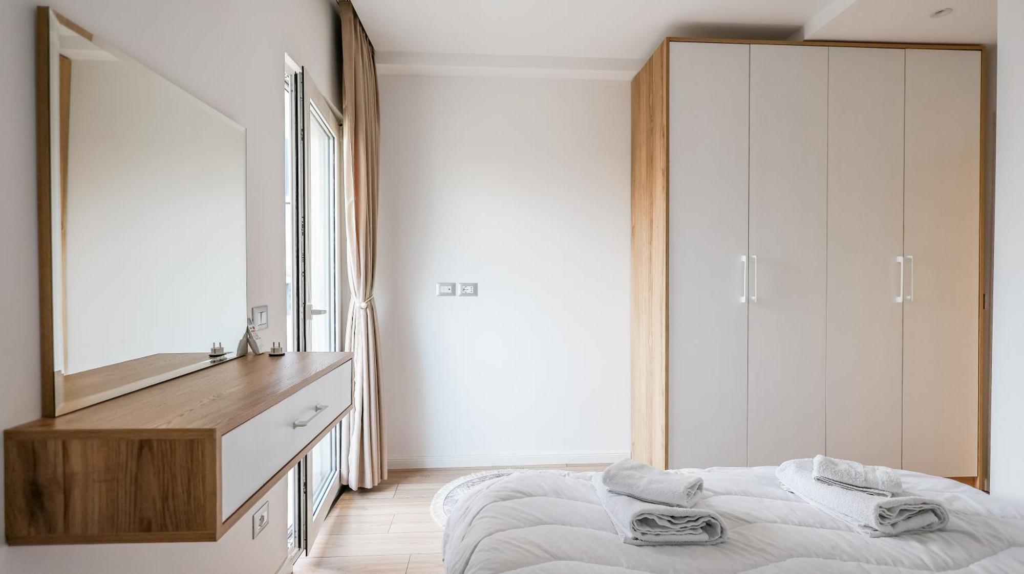 Premium Apartment In The Center 地拉那 外观 照片
